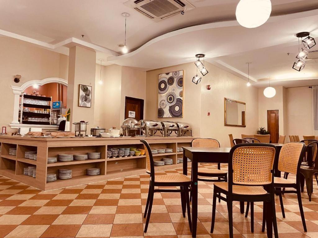 Putra Brasmana Hotel Куала-Перлис Экстерьер фото