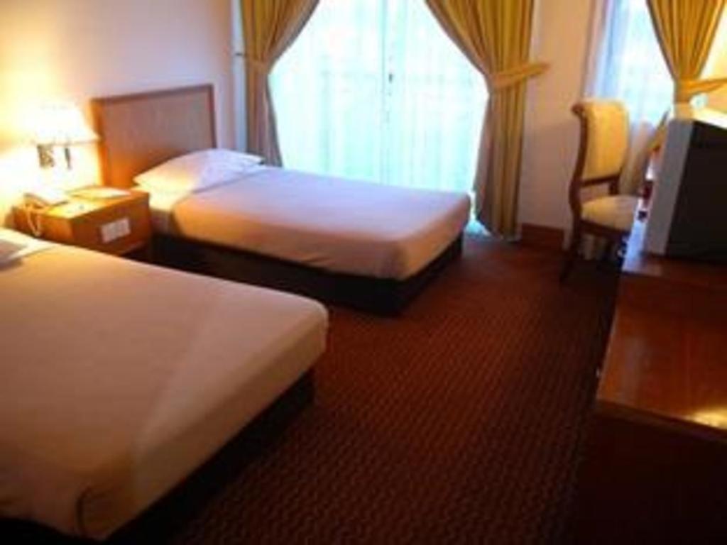 Putra Brasmana Hotel Куала-Перлис Экстерьер фото
